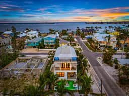 Wander Bradenton Beach