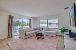 Bean Point Residence - Image 4