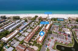 Bradenton Beach Club 242 - Image 3