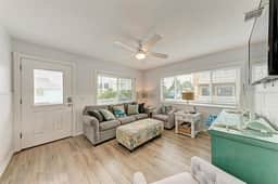 Seagrass Shores Unit 3 - Image 5