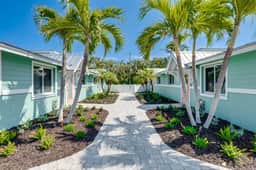Sea Glass Villa - Image 5