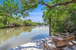 Manatee Harbor - Image 2