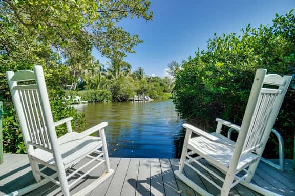 Manatee Lookout - Image 1
