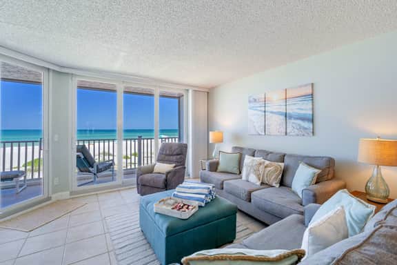 Anna Maria Island Club Unit 38 - Image 4