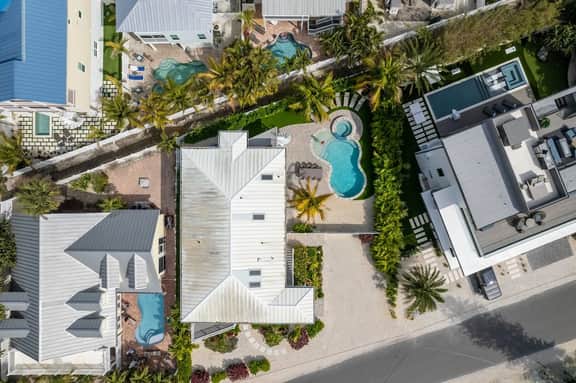 Bean Point Residence Unit B - Image 4